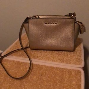 Like new Michael kors purse